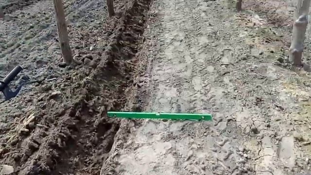 Мой новый рекорд глубины пахоты мотоблоком МТЗ. 13.04.2021. смотреть онлайн