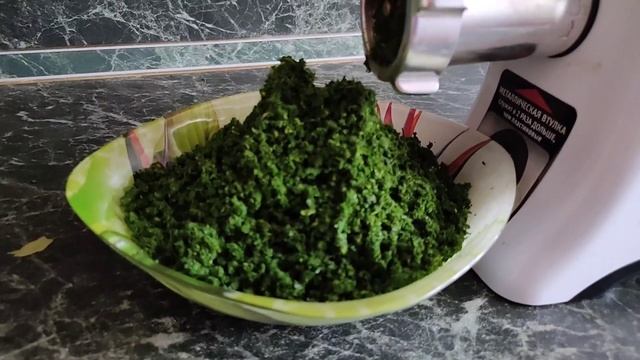 Безумно вкусный чай из листьев малины! Не могу перестать его готовить. смотреть онлайн