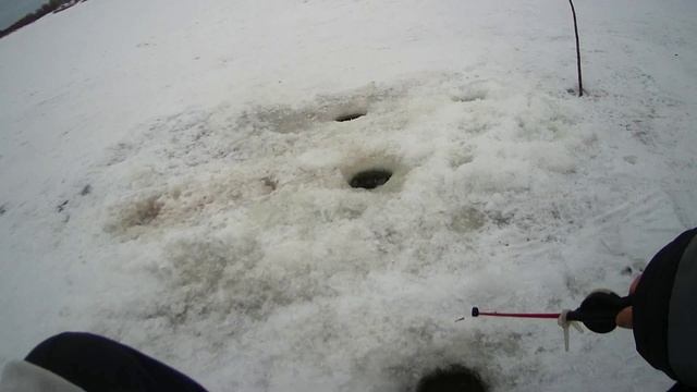 Зимняя рыбалка на р. Тура. смотреть онлайн