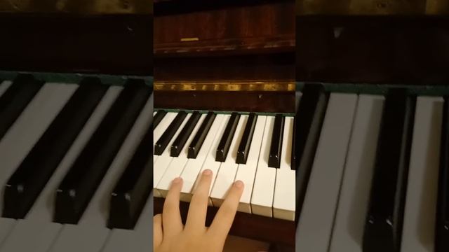 Урок штрихи Staccato and legato. смотреть онлайн