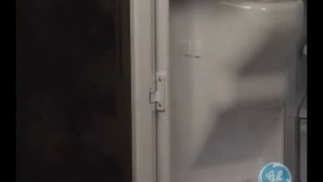 How to Remove a GE French Door Refrigerator Mullion смотреть онлайн