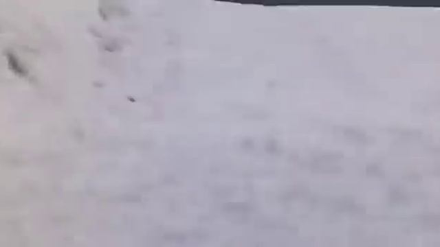 Снеговик попал под электричку смотреть онлайн