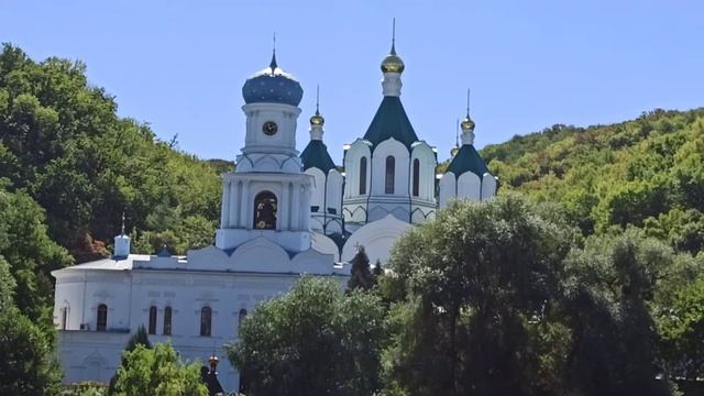ПОКРОВСКИЙ ХРАМ и УСПЕНСКИЙ СОБОР — Святогорская Лавра смотреть онлайн