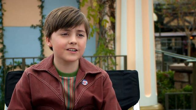 Tomorrowland (2015) Behind the Scenes Movie Interview - Thomas Robinson (Young Frank Walker) смотреть онлайн