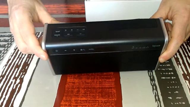 Creative iRoar Go Video Unboxing смотреть онлайн