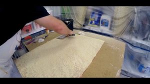 Декоративная штукатурка картушным пистолетом. ОтделКа и Машины