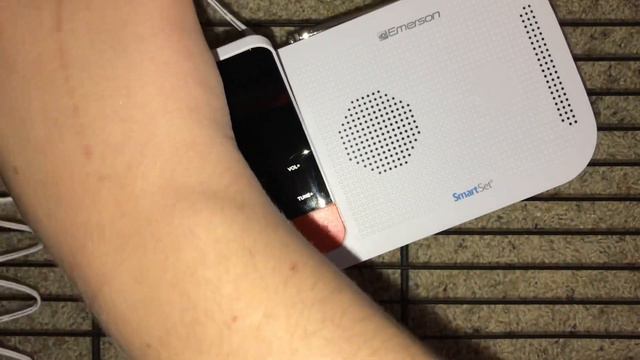 Unboxing and Setup of the Emerson WBS12 SmartSet смотреть онлайн