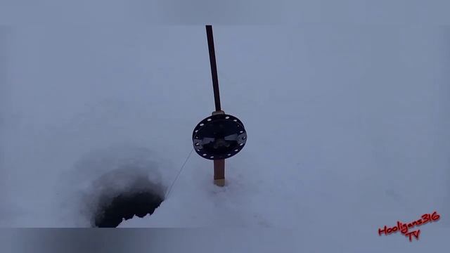 Рыбалка на жерлицы на волге. Флаги. Щука. Весенний клев щуки на флаги. смотреть онлайн