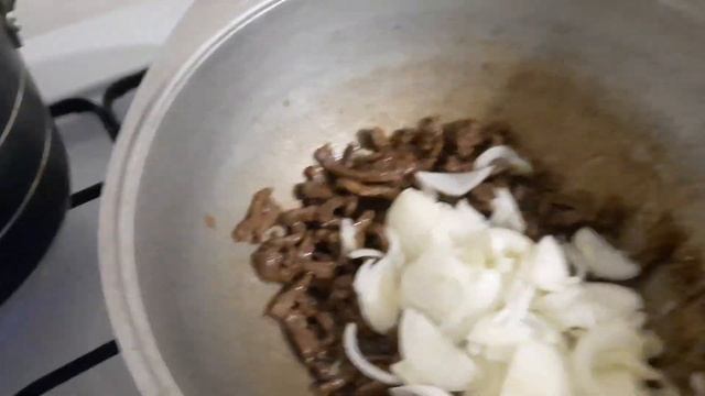 Лапша удон с говядиной.Корейская кухня     Удон сиыр етімен