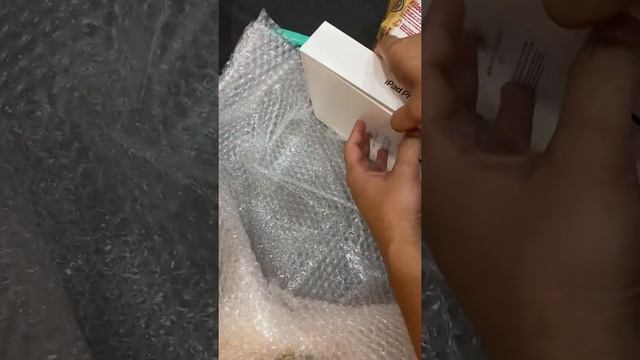 UNBOXING IPAD PRO 11INCH (2ND GEN) 256GB смотреть онлайн