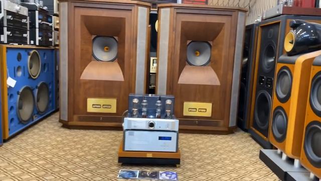 Test loa quý tộc tannoy Westminster royal sẻ với âm ly đèn cayin A845 của Đức tại minh audio смотреть онлайн