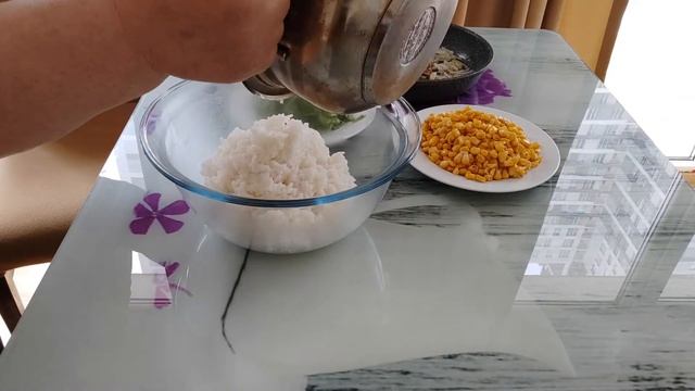 Рис на гарнир с интересными добавками. Очень просто и очень вкусно, подходит к любому мясу! смотреть онлайн