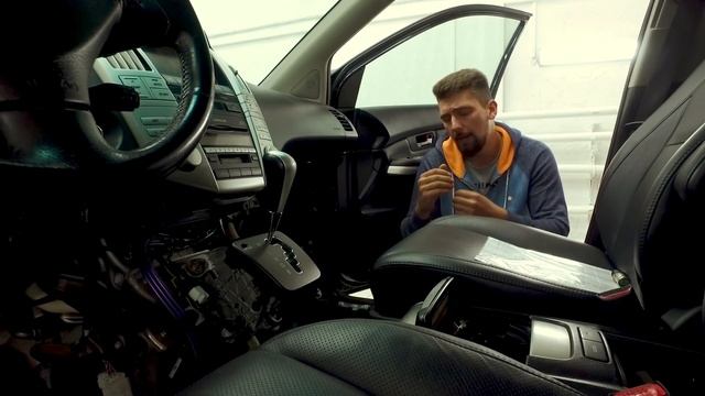 Автомобиль после угона - гибридный Лексус за 400000 рублей смотреть онлайн