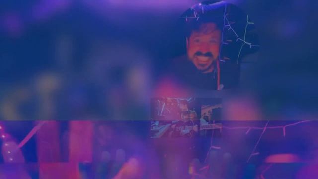 I'm Gonna Git You Sucka (EP VERSION) смотреть онлайн