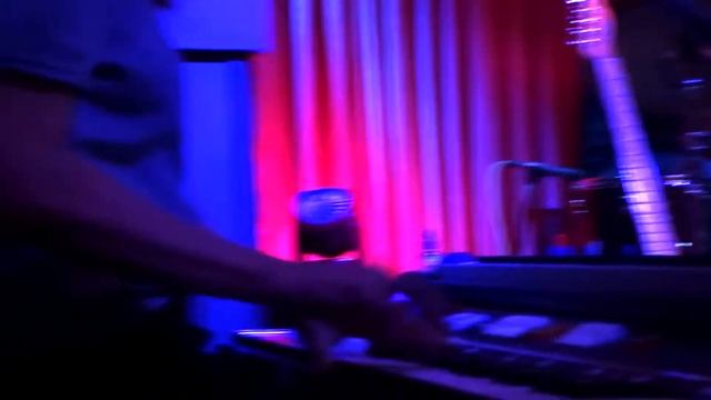 Ford Econoline 10-3-14, Chuck Prophet & The Mission Express, The Makeout Room, SF, CA смотреть онлайн