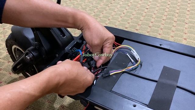 How to install GSM Kill Switch and GPS Tracker on your Dualtron Thunder or any other Scooters смотреть онлайн