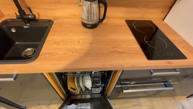 Крутой ремонт Студии в Жк Метрополия смотреть онлайн