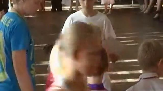 БИГ ТОП Центр танцевального спорта Школьные соревнования 2009 год 1 смотреть онлайн
