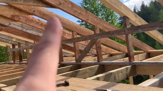 Нагружаем самодельную деревянную балку 8,5 метров смотреть онлайн