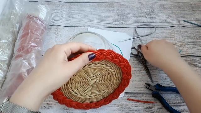 Чашка конфетница. Плетем из бумажной лозы/ Paper Weaving/ Weaving A Cup