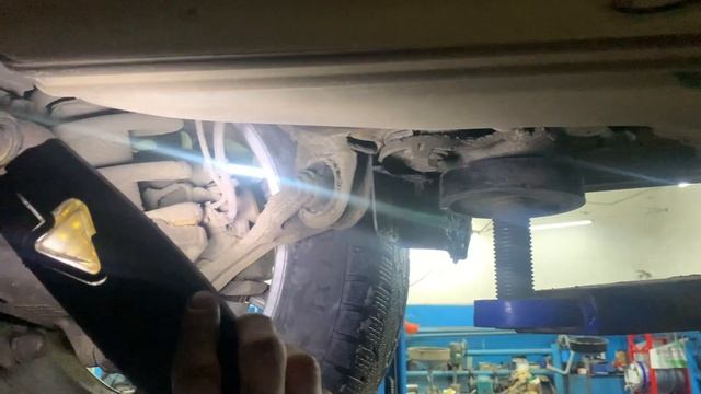 Установка штатных порогов/подножек на Вольво хс90. смотреть онлайн