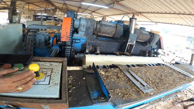 Ply बनाने वाला मशीन||बिहार का Wooden Factory||Peeling Machine||Plywood Manufacturing||Mister Mital| смотреть онлайн