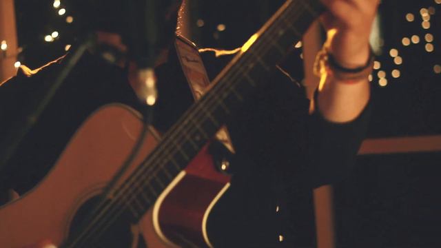 JOSE MIGUEL GUTIERREZ - LEÑA MOJADA - CONCIERTO ACÚSTICO смотреть онлайн