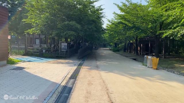 [4K] Seoul Walk - Seoul Forest Scenery on Weekend Afternoon, Bicycle Road Scenery of Han River Park смотреть онлайн