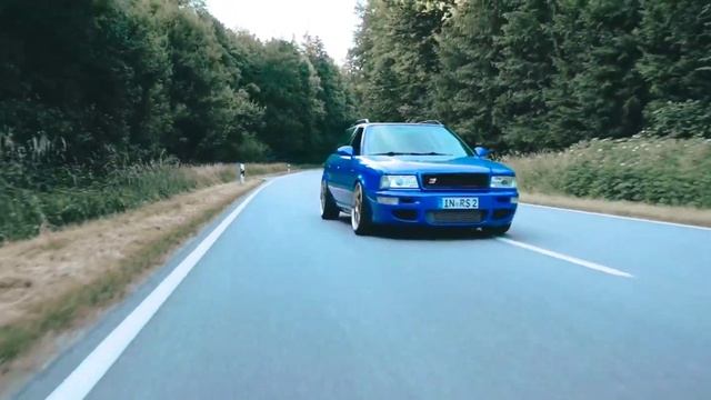 AUDI RS 2 AVANT