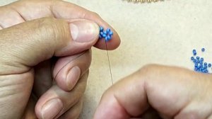 ОЧАРОВАТЕЛЬНЫЕ ЦВЕТОЧКИ. ЦЕПОЧКА, КОЛЕЧКО ИЗ БИСЕР. ПРОЩЕ ПРОСТОГО!