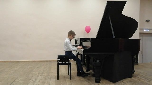 В. Гиллок "Жонглёр"; В. Гиллок "В старой Вене". Старостенко Лев. 7 лет. смотреть онлайн