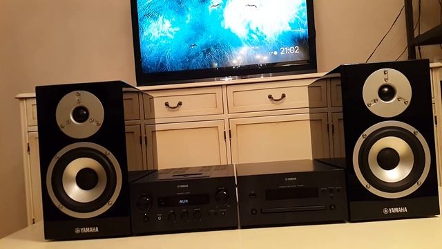 YAMAHA MCR-840 & YAMAHA NS-BP400