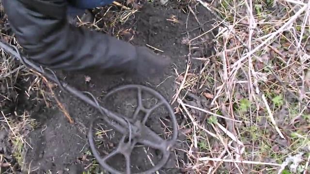 пятак крестовик