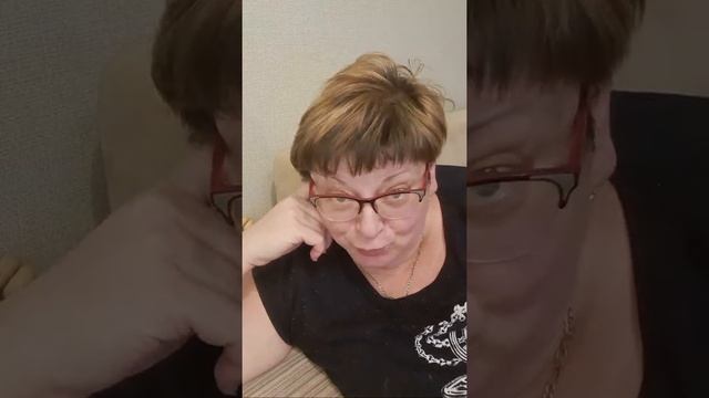 Мукбанг/обжор килькой и селедкой/пожрем/обжор и разговоры на камеру