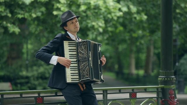 Mike Guy - Solo French Accordion смотреть онлайн