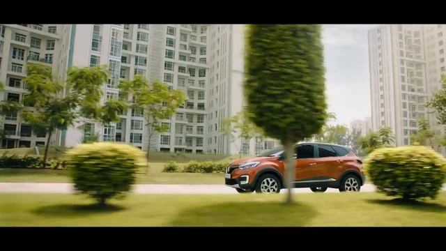 RANBIR KAPOOR Ad-  Renault CAPTUR – Capture Your Senses