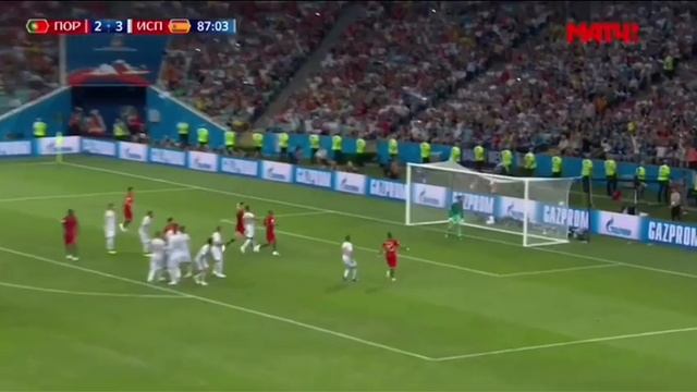 Хет трик Криштиану Роналду, под песню из фильма Рокки смотреть онлайн
