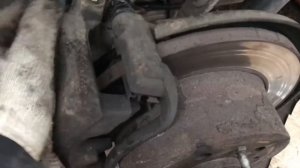 Пежо боксёр 2.2 hdi 2009 год, замена задних колодок.