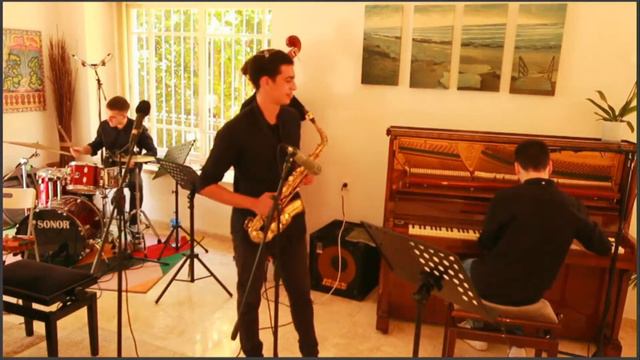 Avinoam's Jazz Recital смотреть онлайн