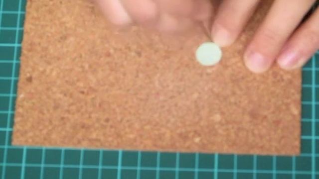 Мастер-класс. Открытка с герберой в технике бумагопластика. смотреть онлайн