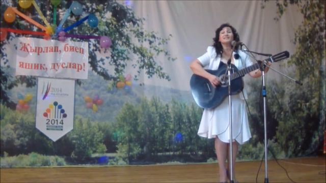 Копия видео "Попурри татарское. Поет Зульфира Ганиева." смотреть онлайн