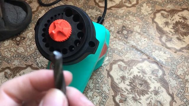 Точильный станок для сверл Sturm BG6019S смотреть онлайн