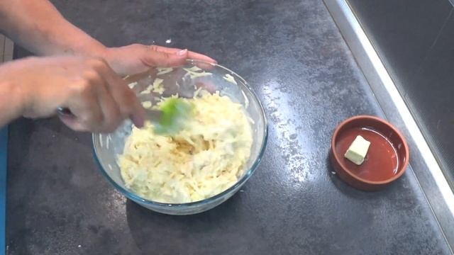 Ленивый ХАЧАПУРИ на Завтрак! Очень Вкусная лепешка на сковороде/ Вкусные рецепты. смотреть онлайн