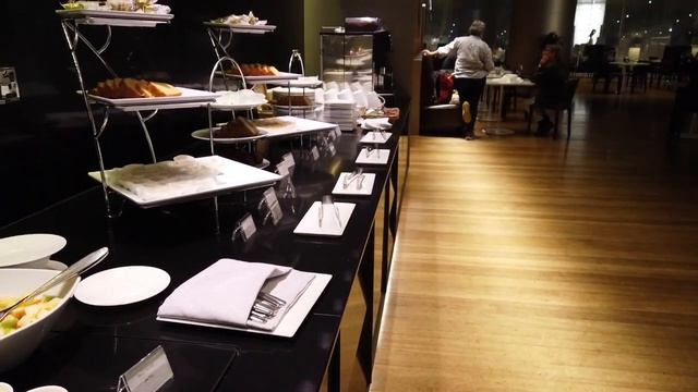 AI MOURJAN BUSINESS LOUNGE IS GORGEOUS AND HAMAD INT'L AIRPORT DOHA QATAR смотреть онлайн