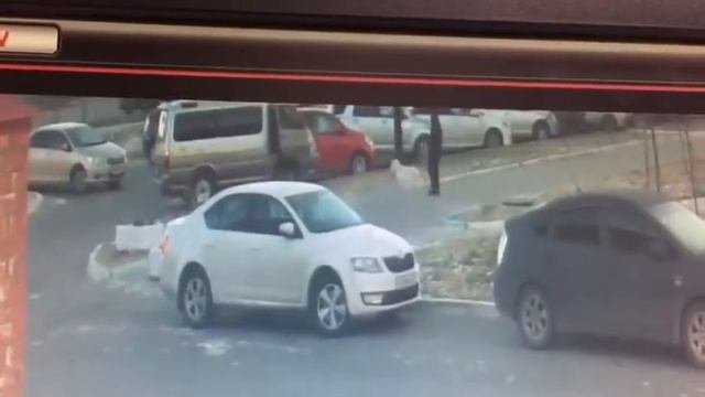 Видео с камеры наружного наблюдения 1 смотреть онлайн