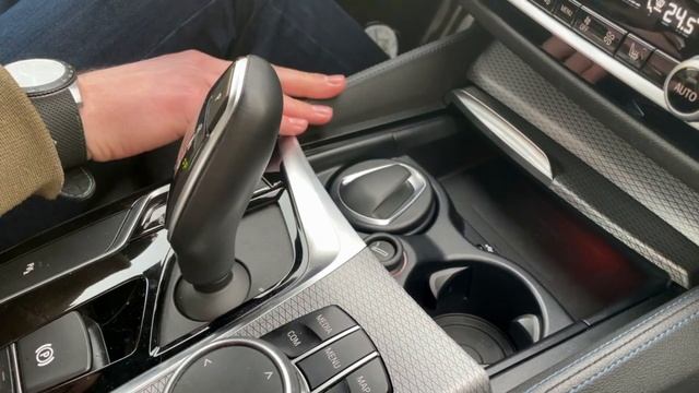 BMW 530i x drive G30. Сбалансированный и резкий. Встречайте! смотреть онлайн