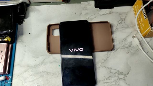 How to Fix Vivo Phone Stuck On Boot Start 2023 | all vivo phone hang on logo solution. смотреть онлайн