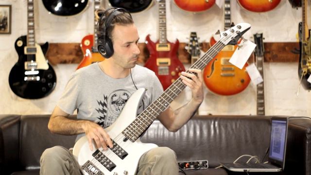 Бас-гитара Yamaha RBX375 Обзор смотреть онлайн