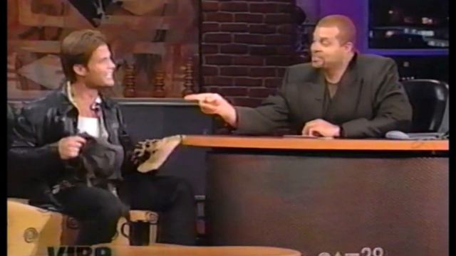 Casper Van Dien interview with Sinbad on "Vibe" in 1998 смотреть онлайн
