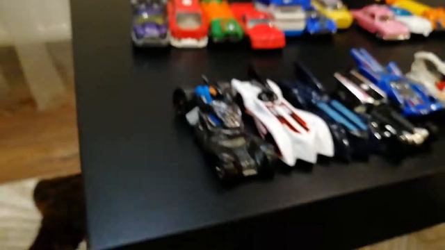 Hot Wheels неоригинал и не только Данины машинки меняют цвет смотреть онлайн